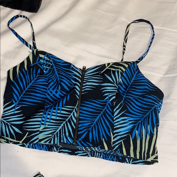 Palm leaves two piece set - Picture 2 of 6